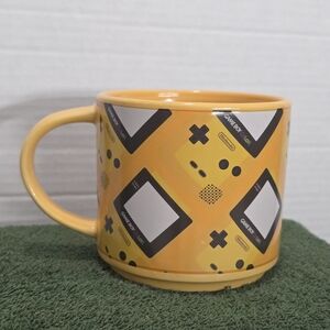 Rare Game Boy Color Yellow Coffee Mug Nintendo Offical Product